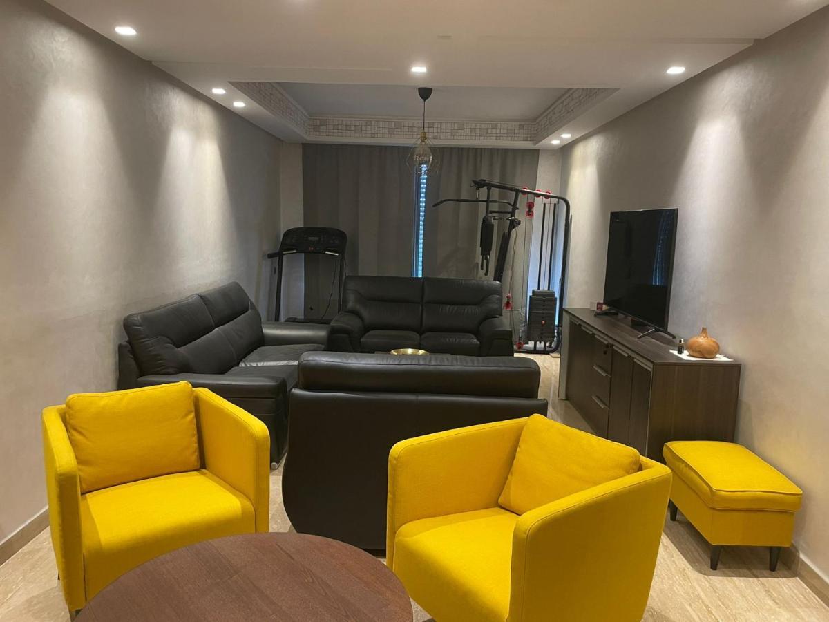 Appartement Haut Standing Proche Gare Casa Voyageur Casablanca Exterior photo