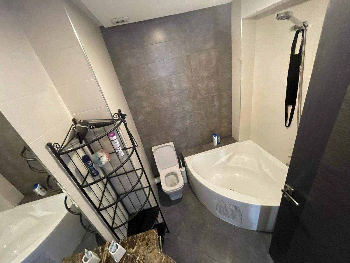 Appartement Haut Standing Proche Gare Casa Voyageur Casablanca Exterior photo